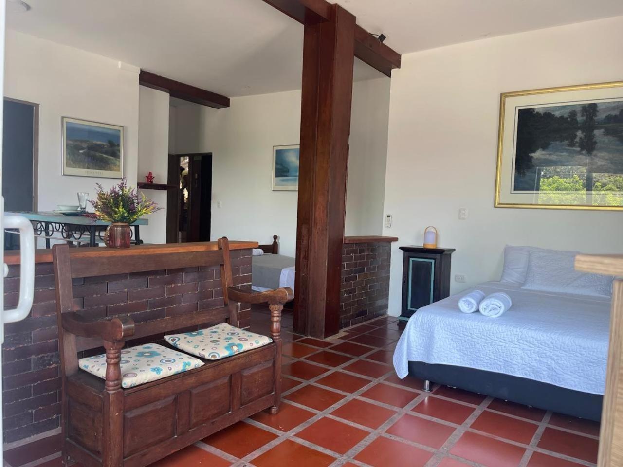 Bed and Breakfast La Casona Llanera Сан-Мартин Экстерьер фото